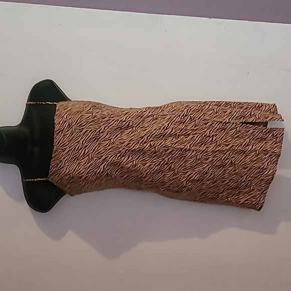 Chic Zebra Print Strappy Dress - Picture 5 of 10